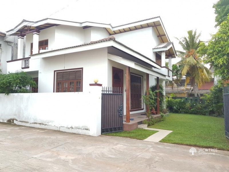Newly built house in Kandana price negotiable