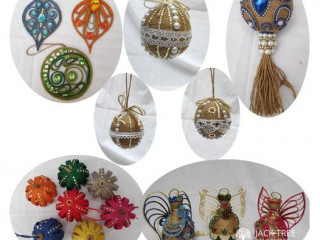 Eco Friendly CHRISTMAS DECORATIONS. Order now.