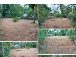Valubale land in Padukka mear the Highlevel Rd.