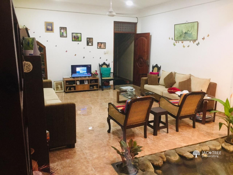 HOUSE FOR RENT IN NARAHENPITA COLOMBO 05