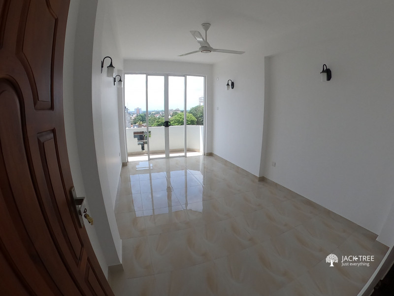 SEA VIEW APARTMENTS FOR SALE IN MOUNT LAVINIA 00291