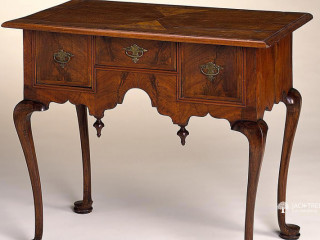 Wooden Furniture Polishing  And Antique Furniture