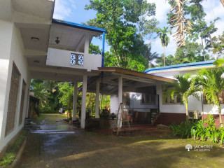 Valuable House with Land sale Awissawella, Puwakpitiya