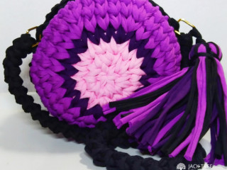 Crochet hand bags You can customize the size and color as you