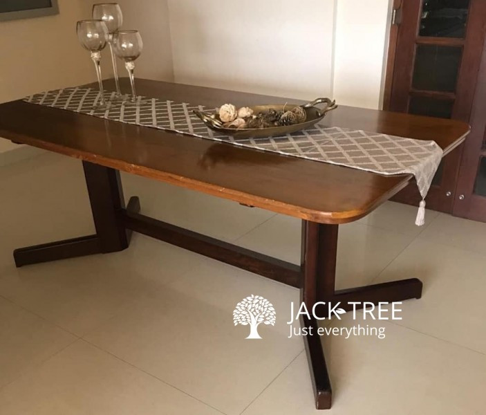 Pre-Owned 100% Solid TEAK WOOD Dining Table