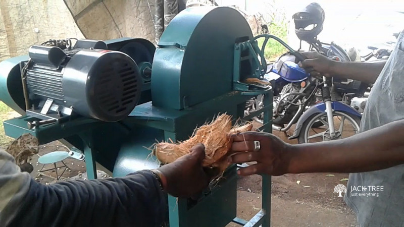 Coconut Husk Cutting Machine