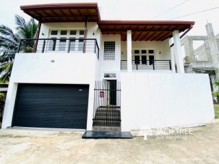 Apartment Luxury two storey house for sale in Mulleriyawa